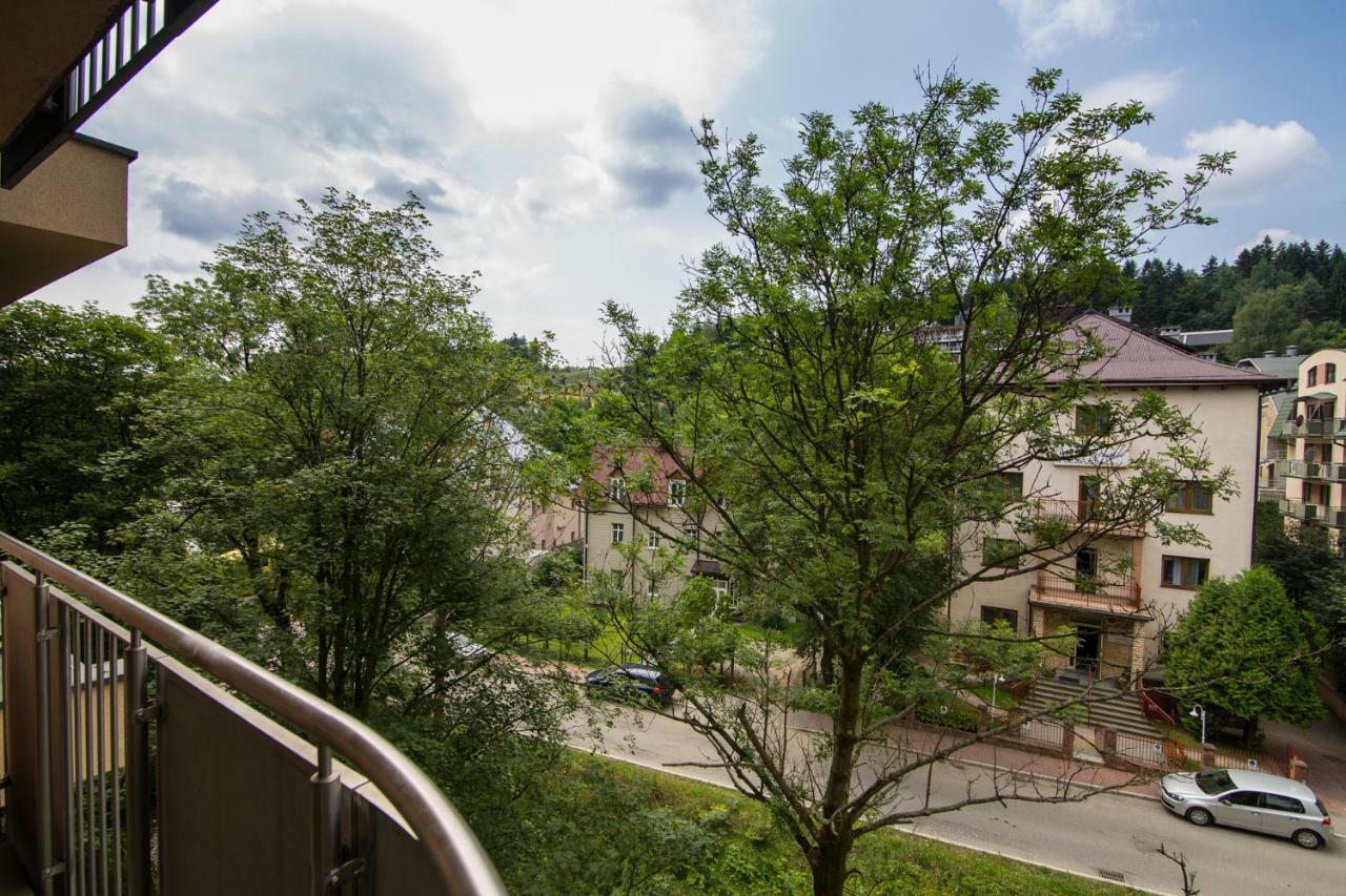 Krynica Apartamenty Rodzinny Apartament W Centrum 43 Bagian luar foto